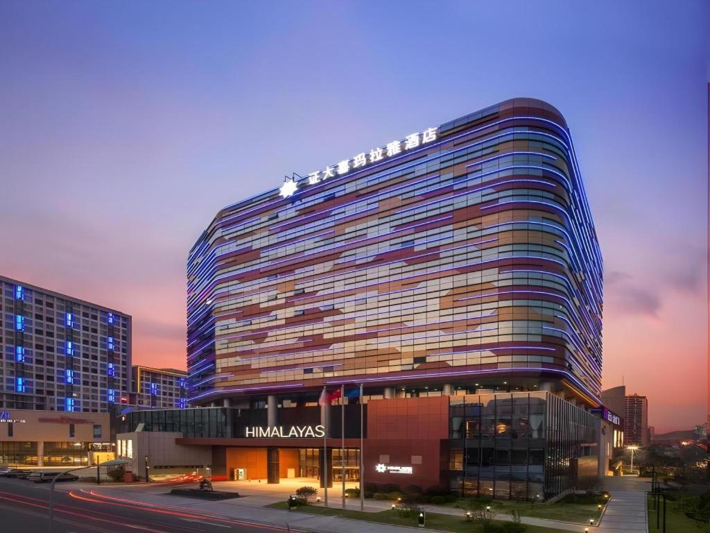 Himalayas Qingdao Hotel Exterior photo